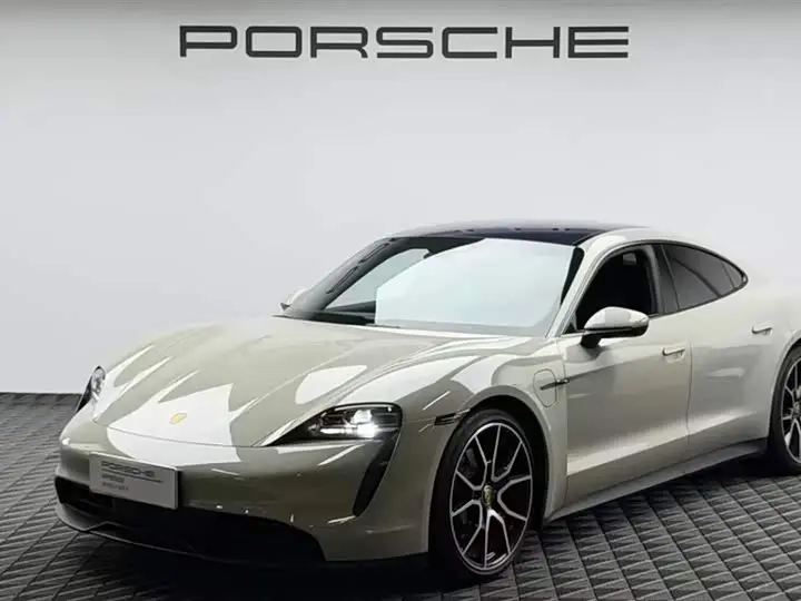 Porsche Taycan 2022, арт. CN-3274138 — фото 1