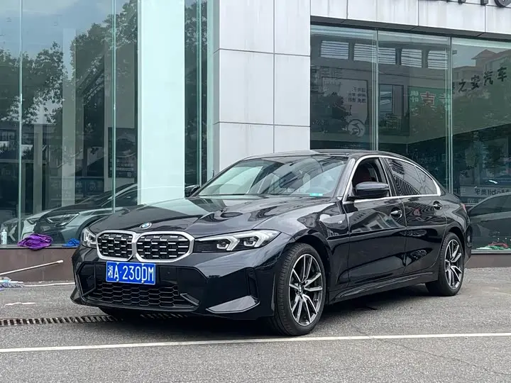 BMW 3 Series 2023, арт. CN-3277392 — фото 1