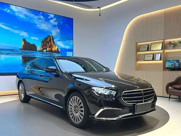 Mercedes-Benz E-Class 2023, арт. CN-3277613 — фото 1