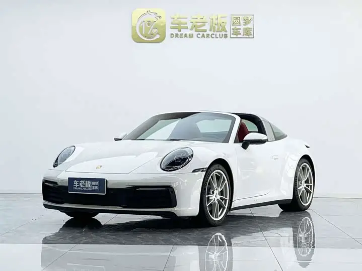 Porsche 911 2022, арт. CN-3279388 — фото 1