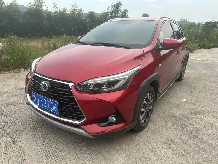 Toyota Yaris L Hatchback 2022, арт. CN-3280368 — фото 1