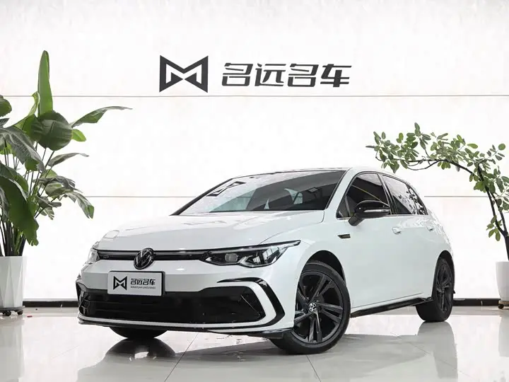 Volkswagen Golf 2023, арт. CN-3280505 — фото 1