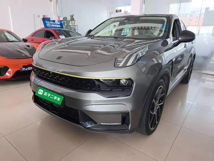 Lynk & Co 05 2022, фото из объявления
