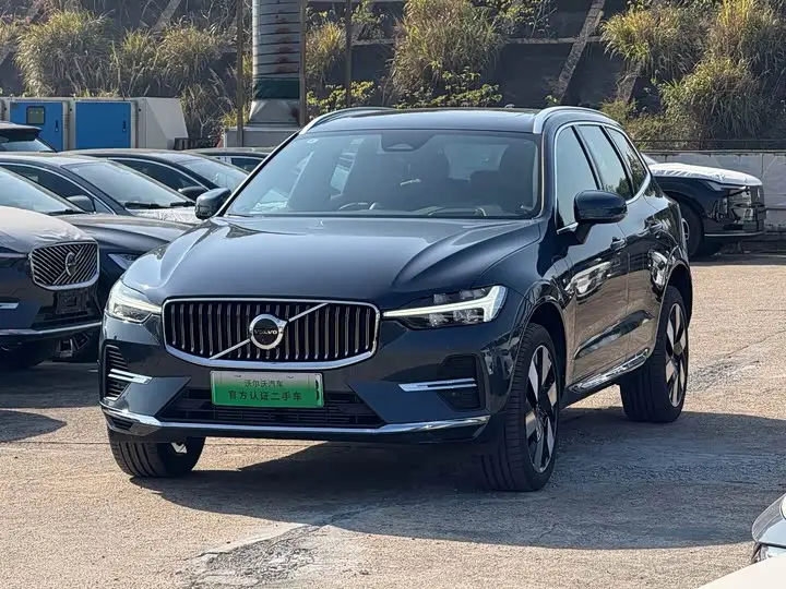 Volvo XC60 Hybrid 2025, арт. CN-3284258 — фото 1
