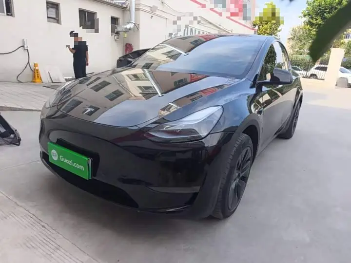 Tesla Model Y 2023, арт. CN-3286147 — фото 1