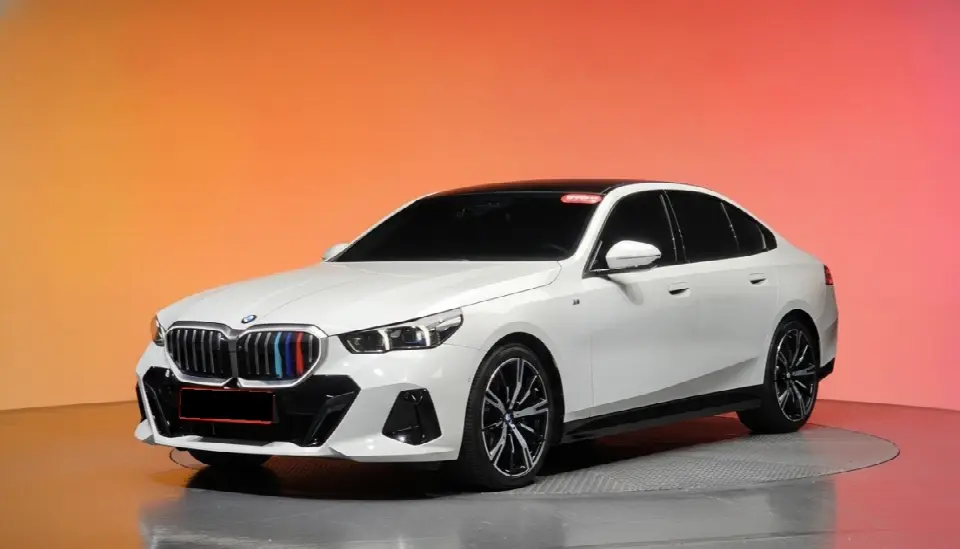 BMW 5 Series 2023, арт. KR-3290372 — фото 1