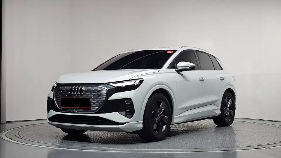 Audi Q4 e-tron 2022, арт. KR-3290535 — фото 1