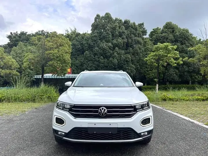 Volkswagen T-Roc 2022, арт. CN-3291950 — фото 1