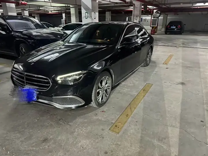 Mercedes-Benz E-Class 2023, арт. CN-3294167 — фото 1