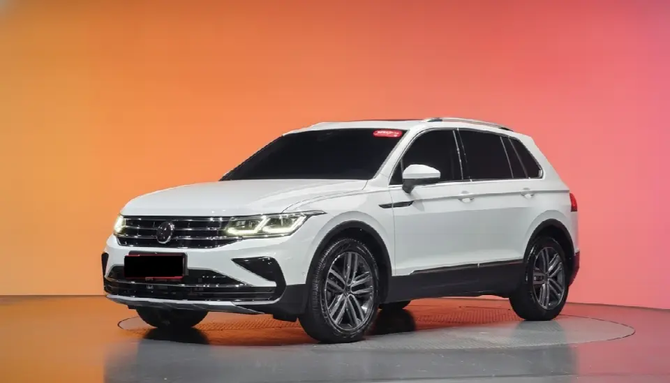 Volkswagen Tiguan 2018, арт. KR-3296821 — фото 1