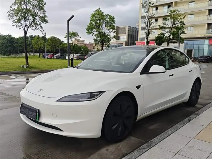 Tesla Model 3 2023, арт. CN-3297322 — фото 1
