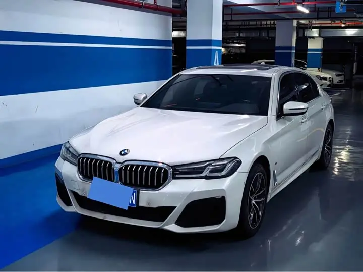 BMW 5 Series 2022, арт. CN-3297742 — фото 1