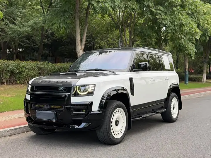 Land Rover Defender 2023, арт. CN-3298152 — фото 1
