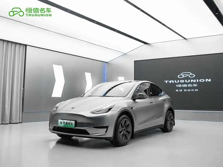 Tesla Model Y 2024, арт. CN-3298596 — фото 1