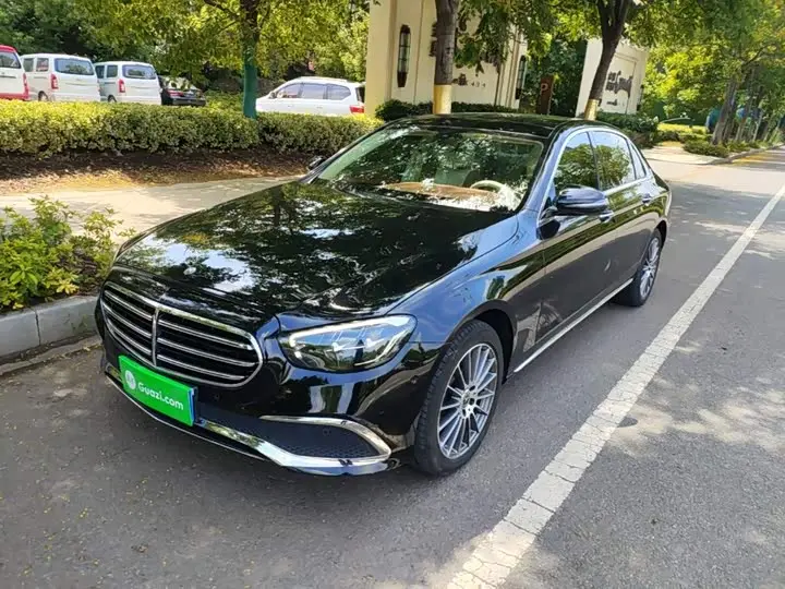 Mercedes-Benz E-Class 2022, арт. CN-3300582 — фото 1