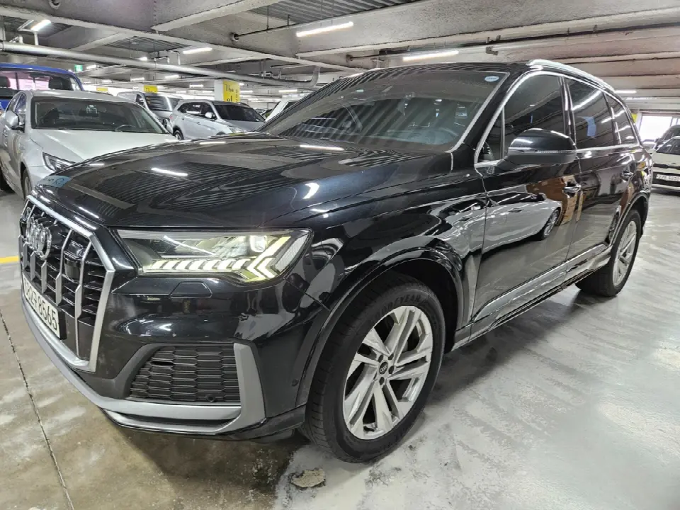 Audi Q7 2016, арт. KR-3301613 — фото 1