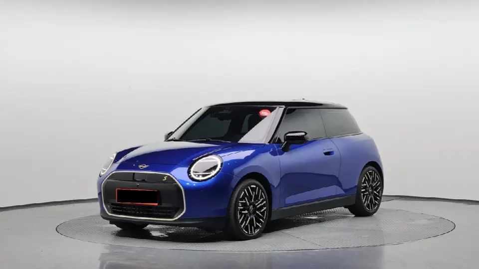 Mini Cooper 2025, арт. KR-3301672 — фото 1