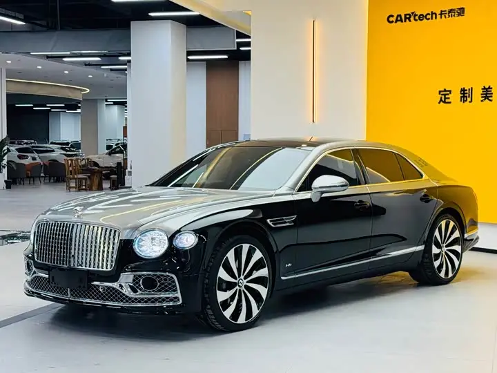 Bentley Flying Spur 2022, арт. CN-3301838 — фото 1