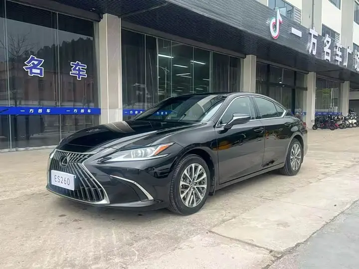 Lexus ES 2021, арт. CN-3303053 — фото 1