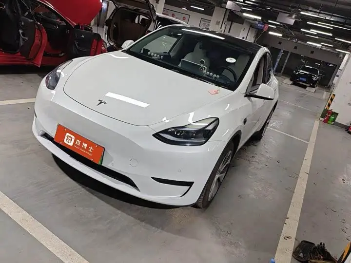 Tesla Model Y 2022, арт. CN-3306913 — фото 1
