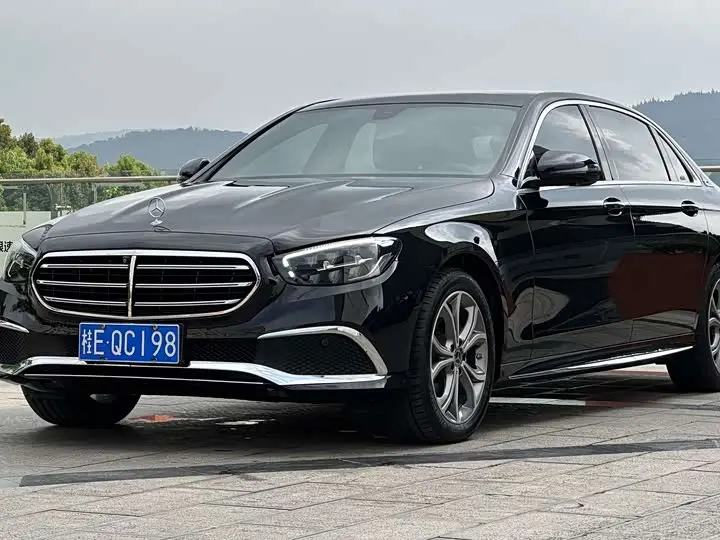 Mercedes-Benz E-Class 2022, арт. CN-3307212 — фото 1