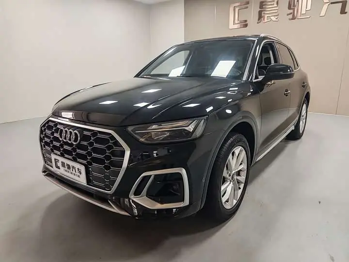 Audi Q5L 2022, арт. CN-3308099 — фото 1