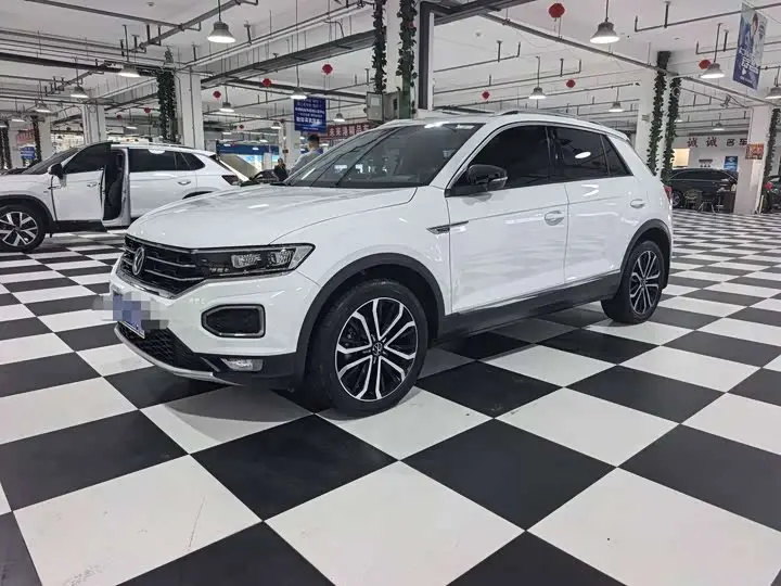 Volkswagen T-Roc 2022, арт. CN-3312151 — фото 1