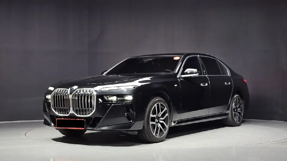 BMW 7 Series 2022, арт. KR-3314065 — фото 1