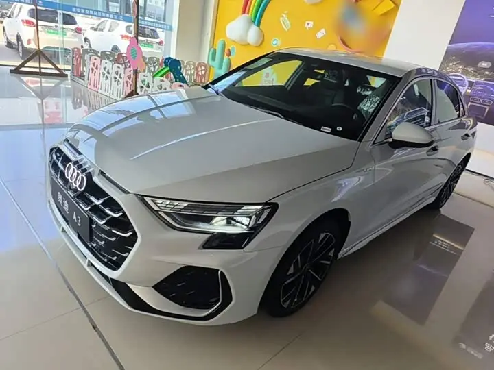 Audi A3 2026, арт. CN-3316604 — фото 1