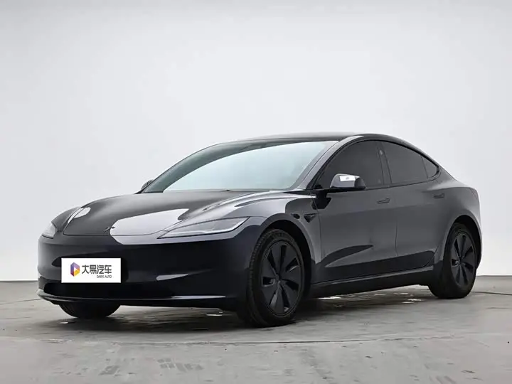 Tesla Model 3 2023, арт. CN-3318232 — фото 1