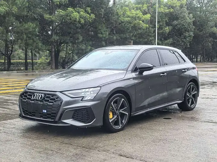 Audi A3 2023, арт. CN-3318607 — фото 1