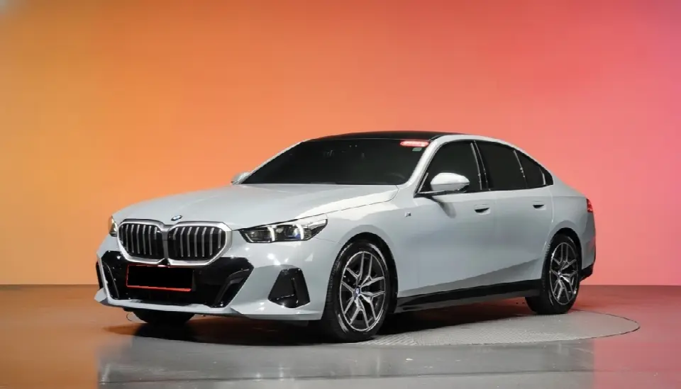 BMW 5 Series 2023, арт. KR-3319315 — фото 1