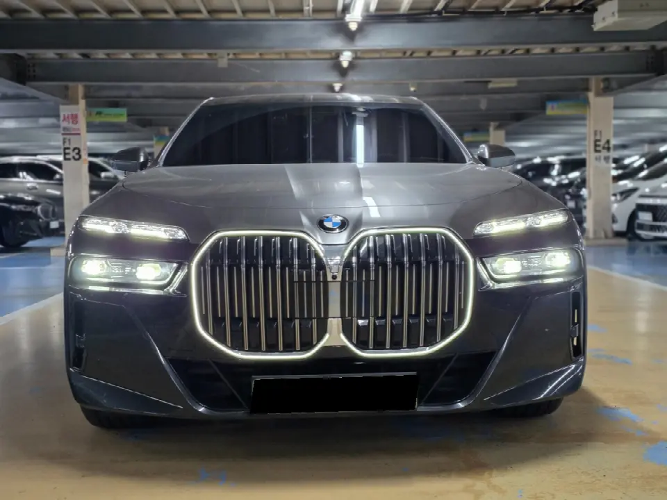 BMW 7 Series 2022, арт. KR-3320248 — фото 1