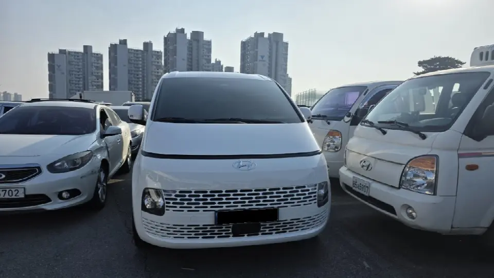 Hyundai Staria 2021, арт. KR-3321774 — фото 1