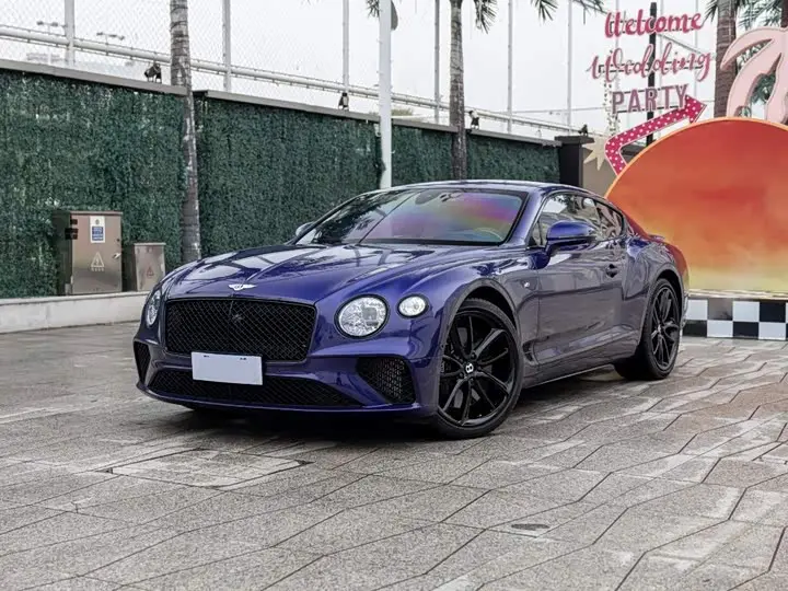 Bentley Continental GT 2022, арт. CN-3326409 — фото 1