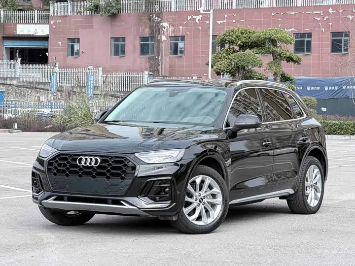 Audi Q5L 2022, арт. CN-3327584 — фото 1