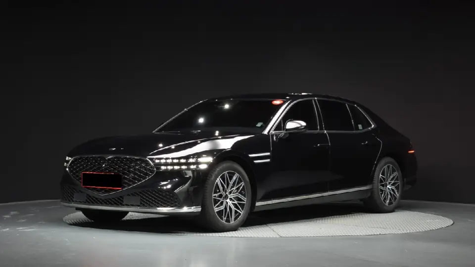 Genesis G90 2021, арт. KR-3330003 — фото 1
