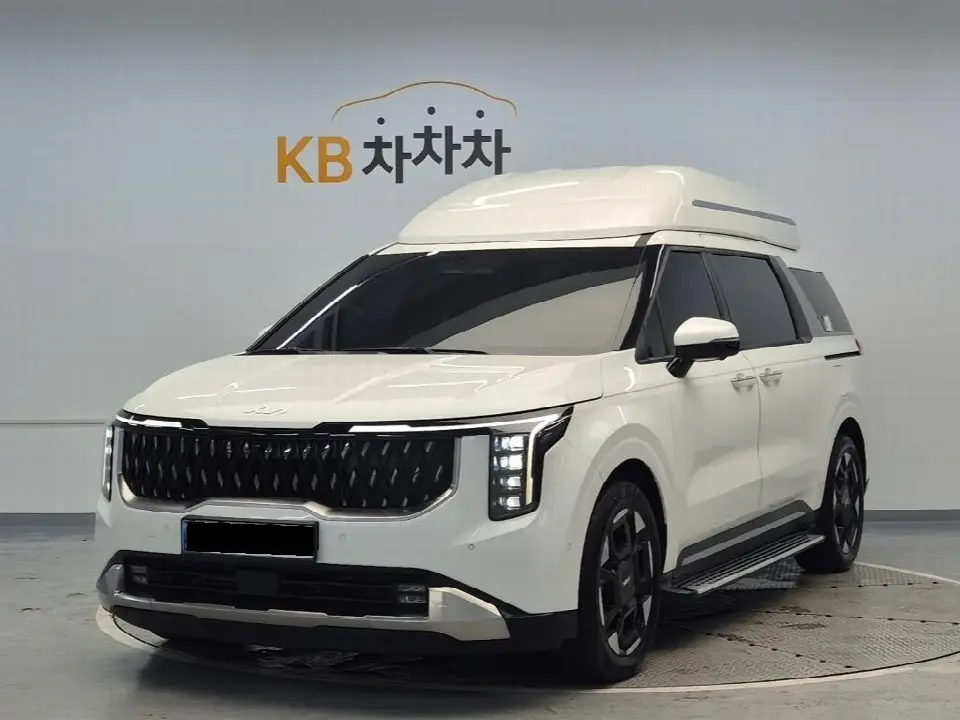 Kia Carnival 2023, арт. KR-3330224 — фото 1