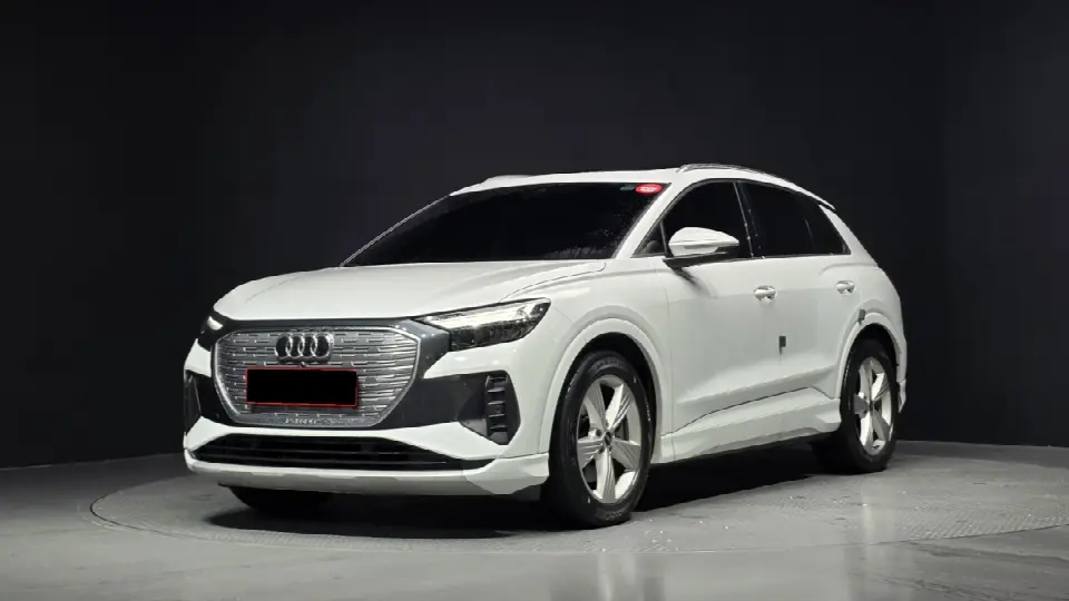 Audi Q4 e-tron 2022, арт. KR-3370865 — фото 1