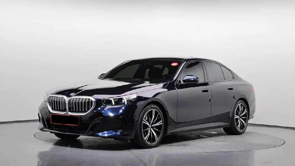 BMW 5 Series 2023, арт. KR-3371524 — фото 1
