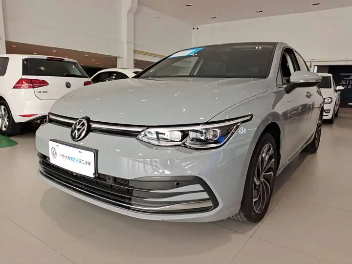 Volkswagen Golf 2023, арт. CN-3372413 — фото 1