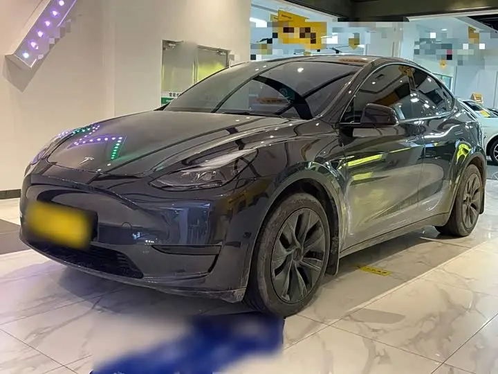 Tesla Model Y 2024, арт. CN-3372669 — фото 1