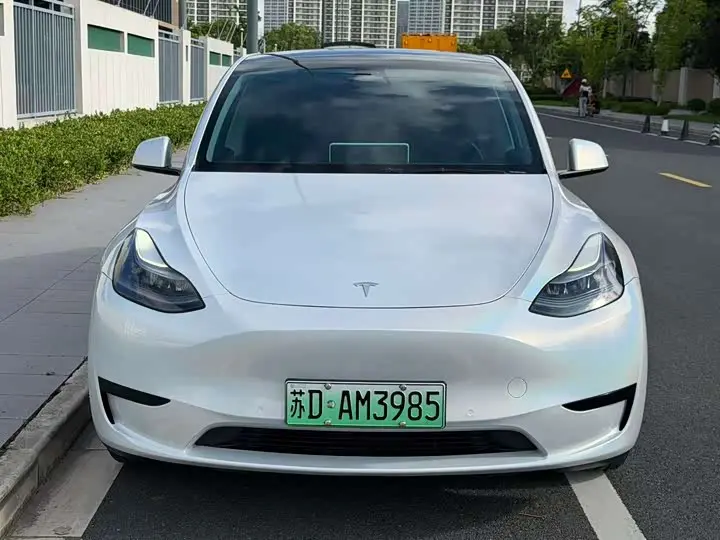 Tesla Model Y 2023, арт. CN-3373636 — фото 1