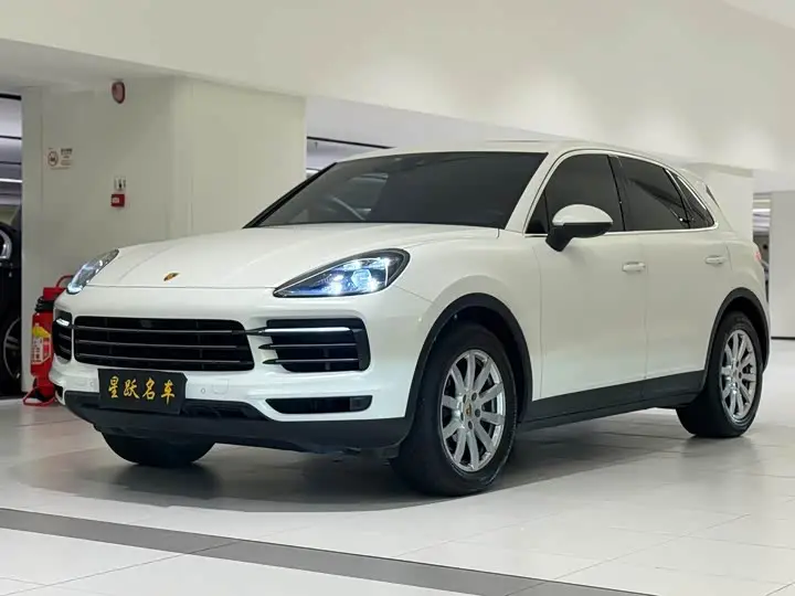 Porsche Cayenne 2022, арт. CN-3374936 — фото 1