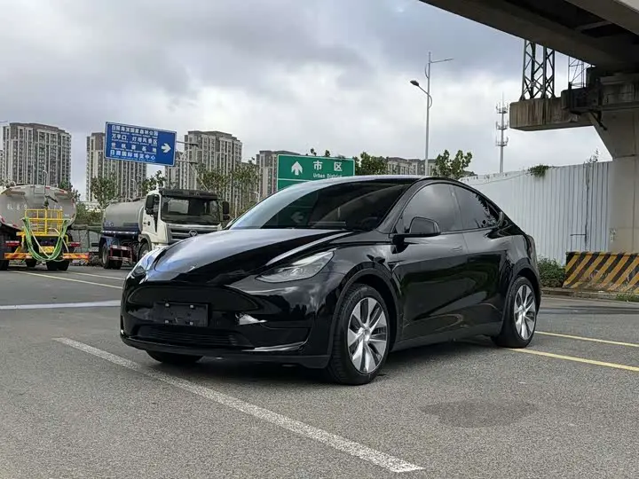 Tesla Model Y 2022, арт. CN-3376720 — фото 1