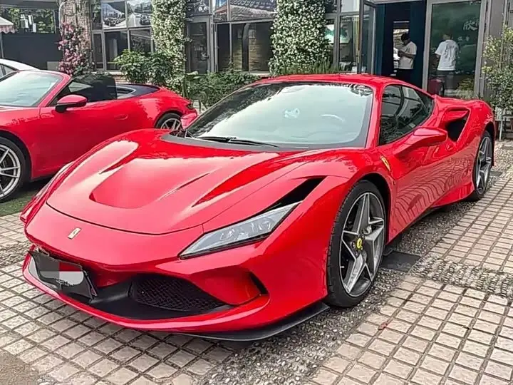 Ferrari F8 2019, фото из объявления