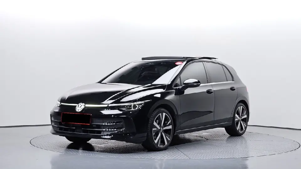 Volkswagen Golf 2022, арт. KR-3408422 — фото 1