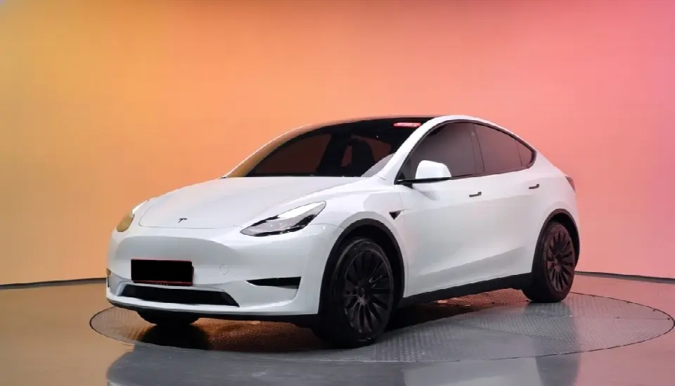 Tesla Model Y 2020, арт. KR-3409071 — фото 1