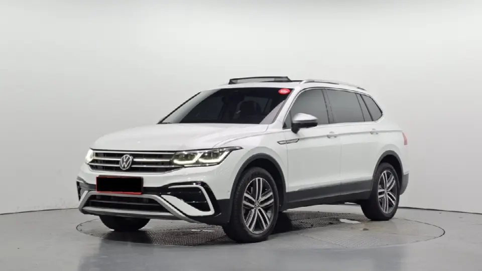 Volkswagen Tiguan 2018, арт. KR-3409275 — фото 1