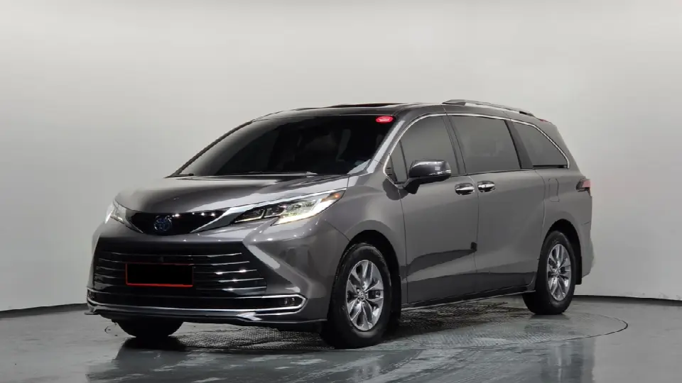 Toyota Sienna 2020, арт. KR-3409342 — фото 1